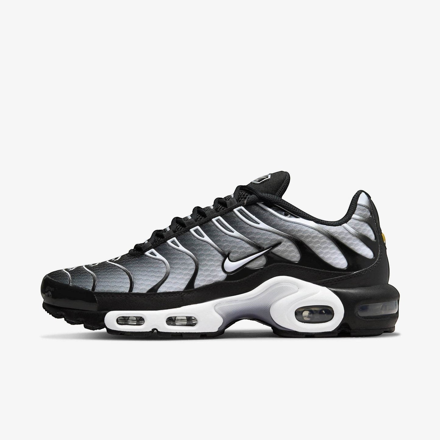 Nike Air Max Plus “Black/Metallic Silver”