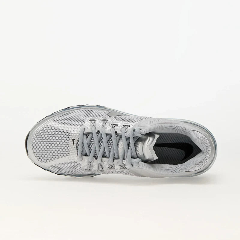 Nike Air Max 2013 Metallic Silver / Black